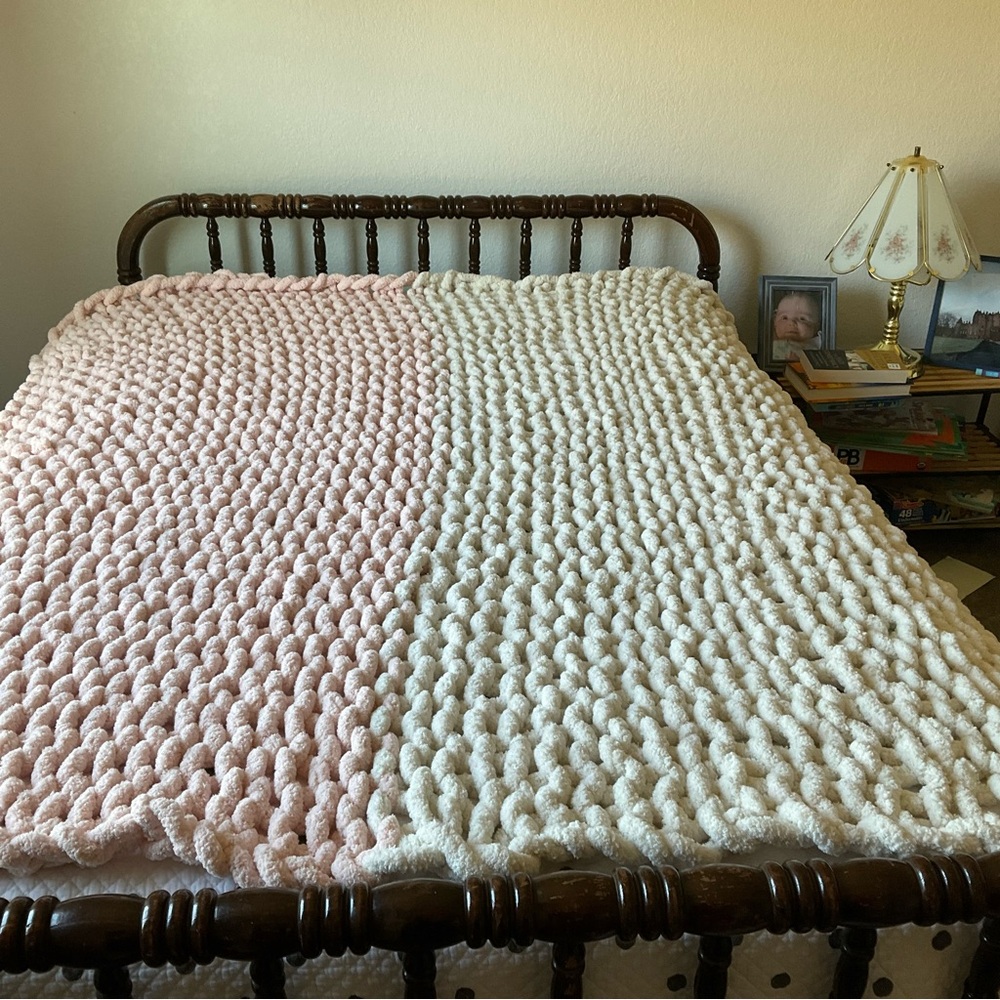 Chunky Handmade Jumbo Yarn Throw Blanket 2-Toned Cream & Pink Snuggly Farmhouse
